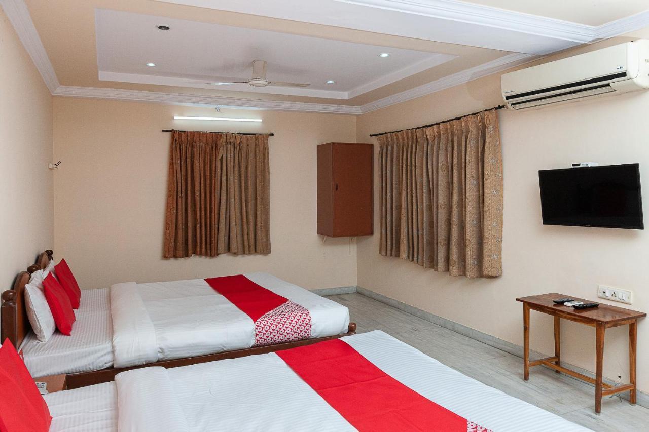 Oyo 38559 Ramana Residency Tiruvannāmalai Exterior photo