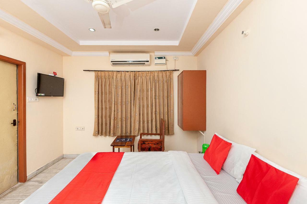 Oyo 38559 Ramana Residency Tiruvannāmalai Exterior photo